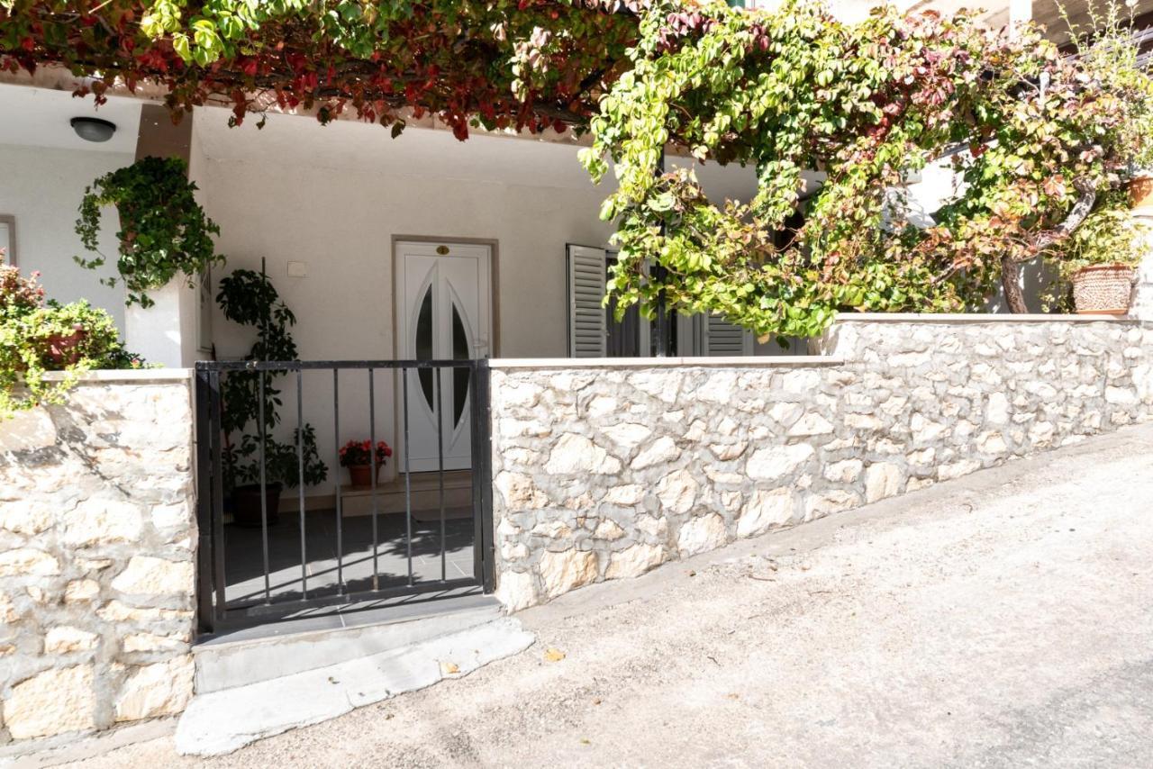 Apartments Mate Μπολ Εξωτερικό φωτογραφία